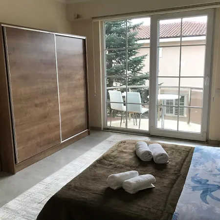 Villa La Mira 10 *